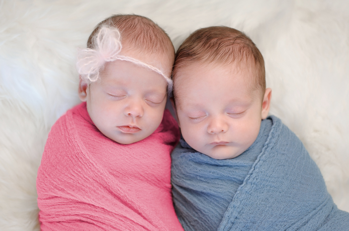 perlengkapan bayi kembar