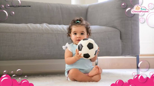 Bayi duduk umur berapa