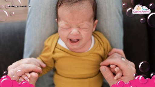Kenapa mata bayi kuning