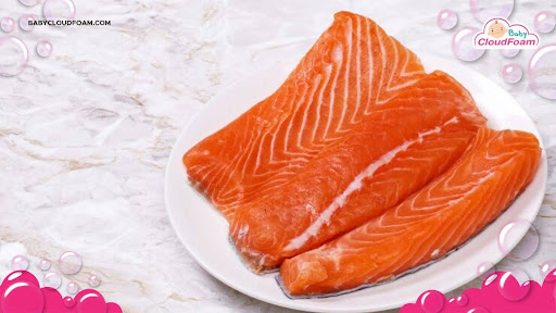 Manfaat ikan salmon untuk bayi