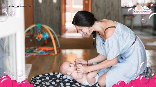 Rekomendasi mainan bayi 3 bulan