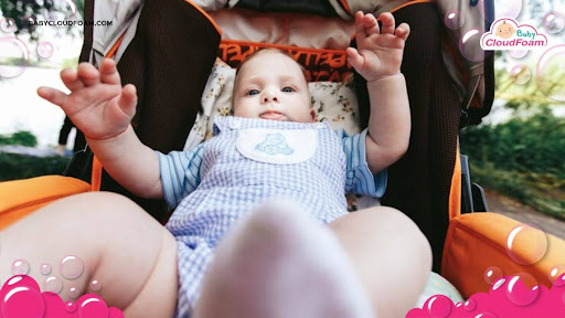 Stimulasi bayi 4 bulan