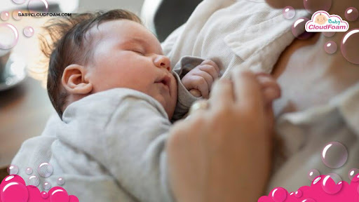 Pola tidur bayi 0-3 bulan