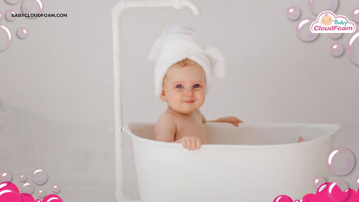 Perlengkapan mandi bayi