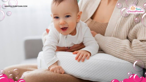 Kapan bayi mulai berguling
