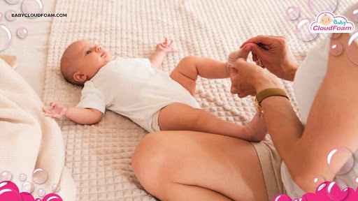 Bayi usia berapa bulan boleh menggunakan minyak kayu putih ini