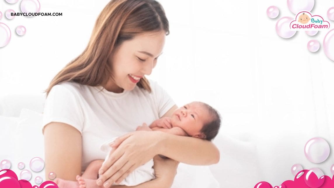 kenapa bayi rewel digendong ibunya