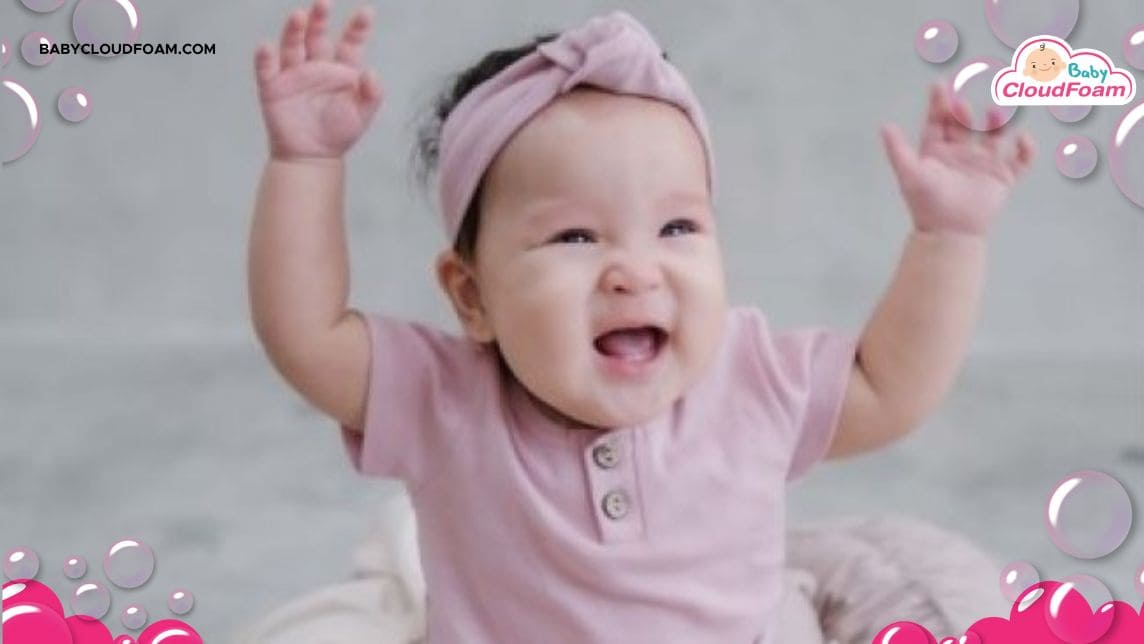 tips membawa bayi naik pesawat
